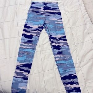 Aerie camo leggings